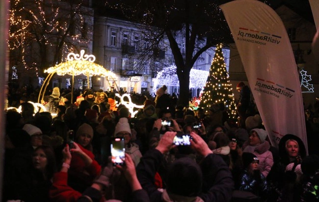 Świąteczna iluminacja w Radomiu