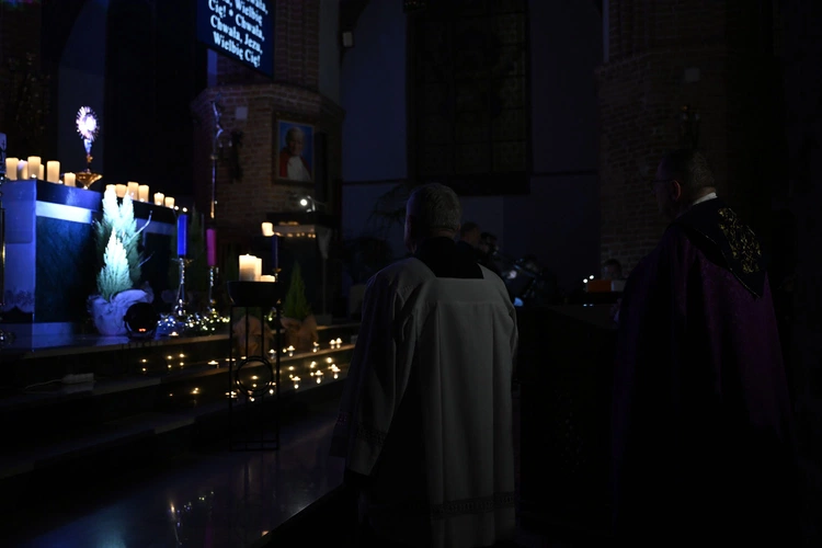 Adwentowe Czuwanie Młodych w Świdwinie
