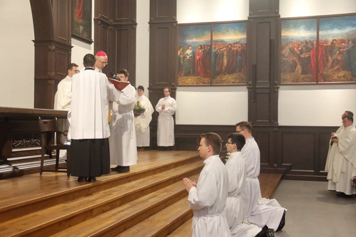 Ustanowienie nowych akolitów w śląskim seminarium 