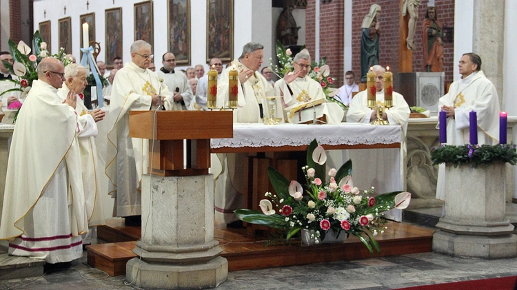 Siostry marianki świętuję jubileusz, wspominając swojego założyciela