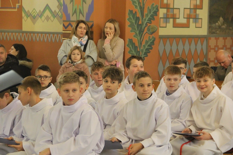 Błogosławieństwo nowych lektorów w Biegonicach
