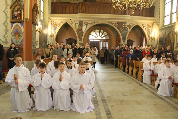 Błogosławieństwo nowych lektorów w Biegonicach