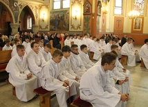 Błogosławieństwo nowych lektorów w Biegonicach