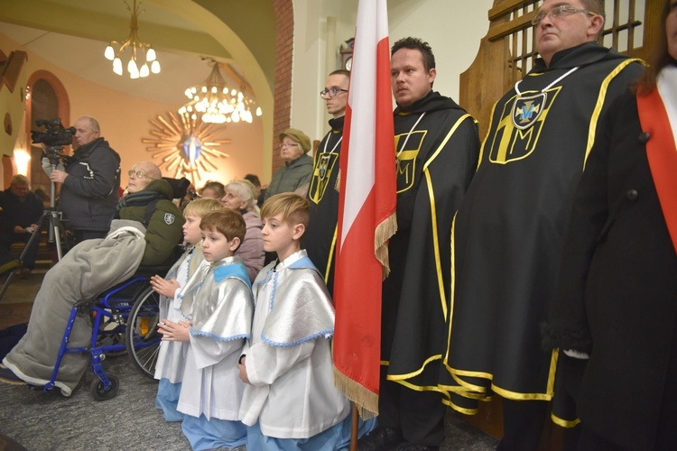 Inauguracja wieczystej adoracji w par. MB Niepokalanej w Nowym Sączu