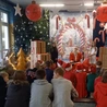 Czarny Dunajec-Głuchołazy. Święty rozdaje prezenty 