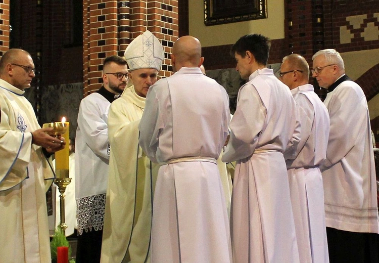 Nowi szafarze Komunii św.