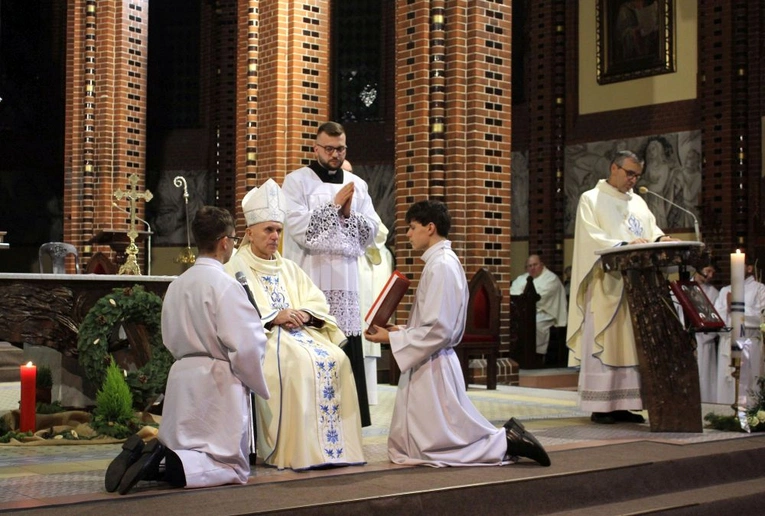 Nowi szafarze Komunii św.