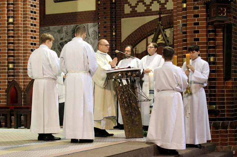 Nowi szafarze Komunii św.