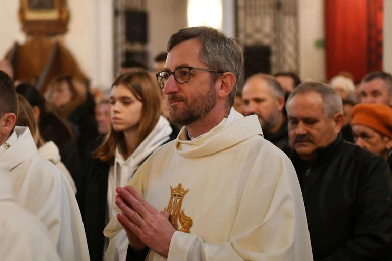 Obłóczyny i kandydatura w Rokitnie