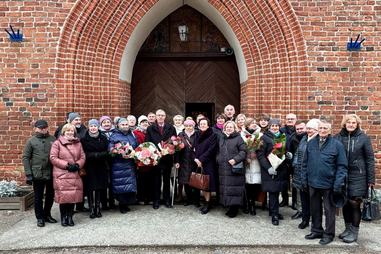 Reszel. 50-lecie posługi organisty Piotra Strzyżewskiego