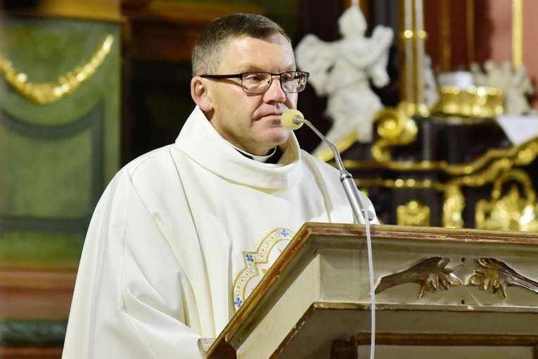 Reszel. 50-lecie posługi organisty Piotra Strzyżewskiego