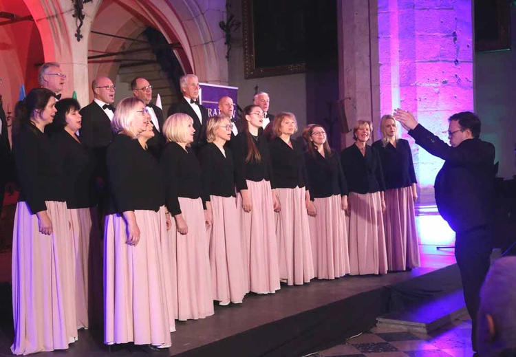 Koncert galowy XIII Festiwalu Pieśni Adwentowych i Bożonarodzeniowych w Krakowie
