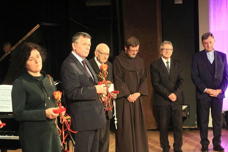 Wręczenie Medali im. Ks. Prałata Stefana Pieczki w Raciborzu
