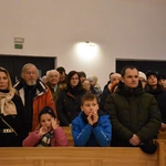 Msza św. przed poświęceniem figury Matki Bożej Królowej Zaspy