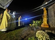 Poświęcenie figury Matki Bożej Królowej Zaspy