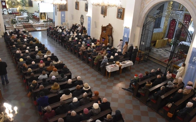 Przasnysz. Nasze zbawienie rozpoczęło się od zgody Maryi
