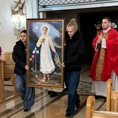 Bł. Karolina w parafii w Lipie