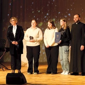 Parafialne Koło Wolontariatu z Połańca zajęło III miejsce w kategorii wolontariat grupowy.
