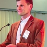 Ks. Jacek Mleczko pochodzi z Zielonej Góry i jest odpowiedzialny za Chemin Neuf w Polsce.