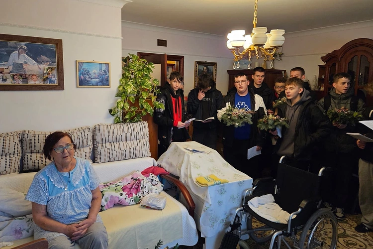 Akcja "Paczka dla seniora"
