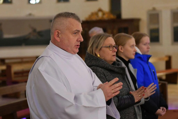 W drodze do diakonatu stałego przyjęli posługę lektoratu