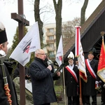 Uroczystość przy krzyżu internowanych