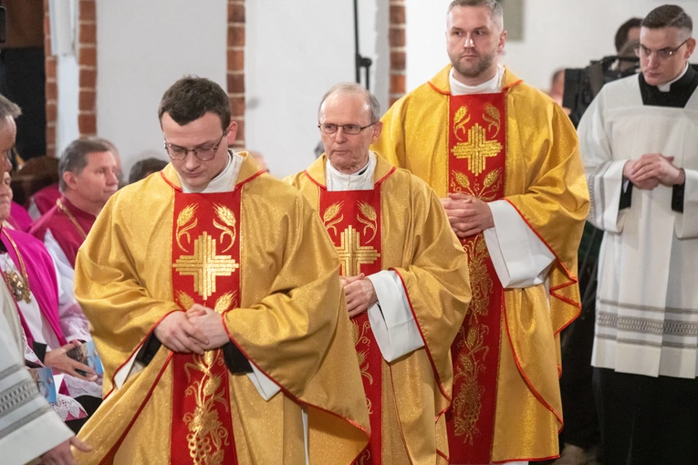 Ingres abp. Adriana Galbasa SAC, cz. I