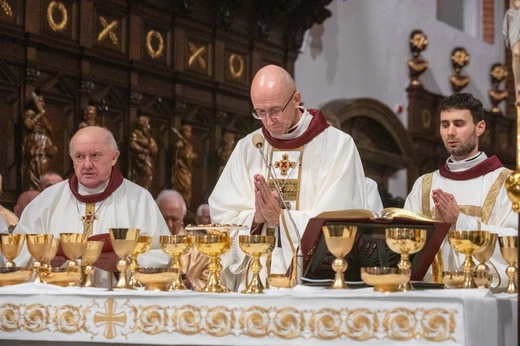 Ingres abp. Adriana Galbasa SAC do archikatedry warszawskiej, cz. III