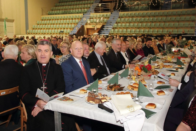 Wigilia seniorów w Jezierzycach cz. 1