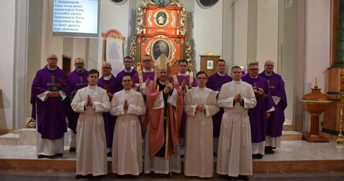 Klerycy wyrazili gotowość do święceń