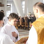 Dębica. Błogosławieństwo nowych lektorów dekanatu Dębica-Wschód