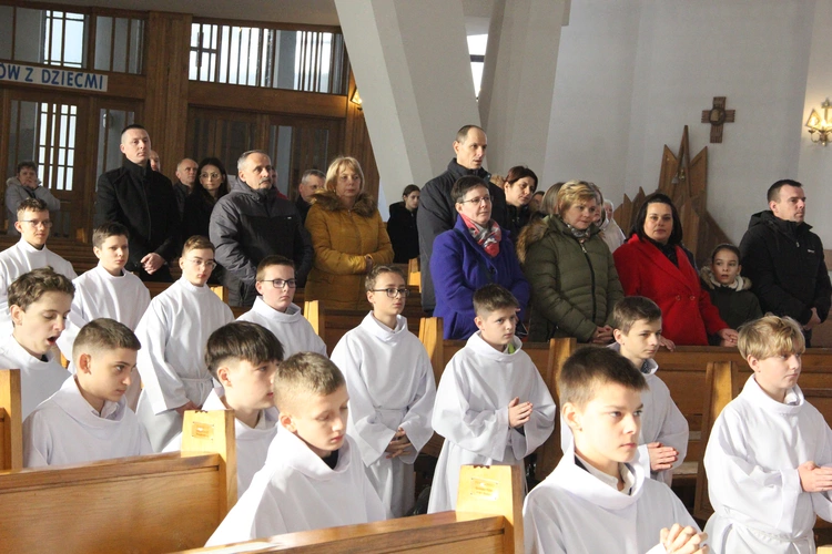 Dębica. Błogosławieństwo nowych lektorów dekanatu Dębica-Wschód