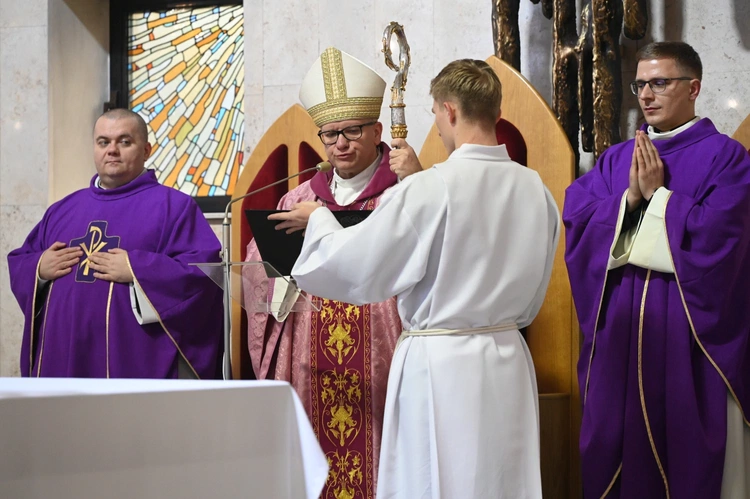 Rodzinna Msza św. na zakończenie Remontu Małżeńskiego
