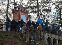 Błogosławieństwo figurek Dzieciątka Jezus