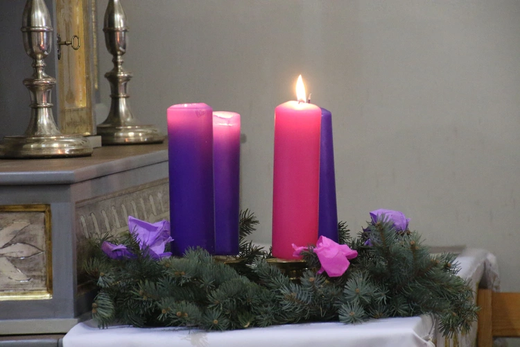 Rokicie. Wprowadzenie relikwii patronki parafii