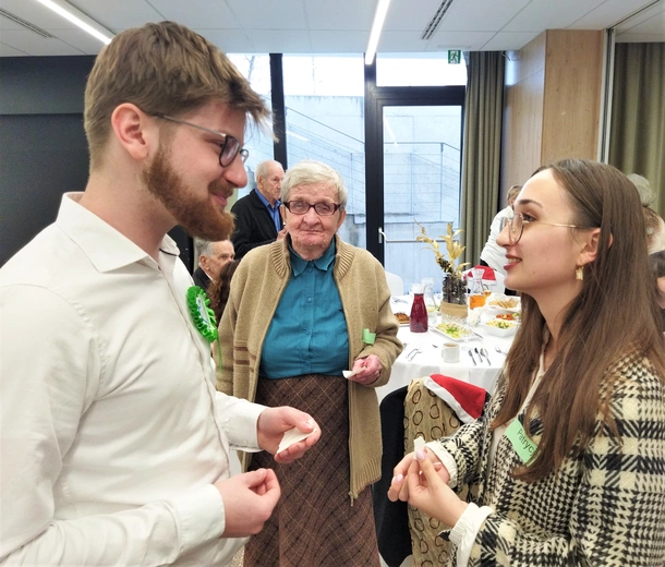 Samotność pomogą pokonać wolontariusze Stowarzyszenia Mali Bracia Ubogich