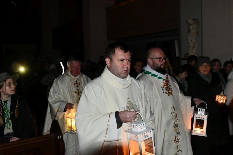 Betlejemskie Światło Pokoju już w naszej diecezji