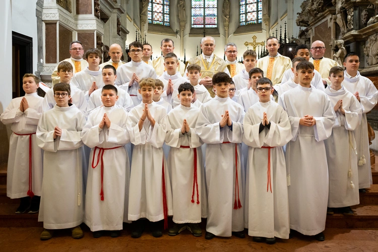 Tarnów. Błogosławieństwo nowych lektorów dekanatu Tarnów-Południe