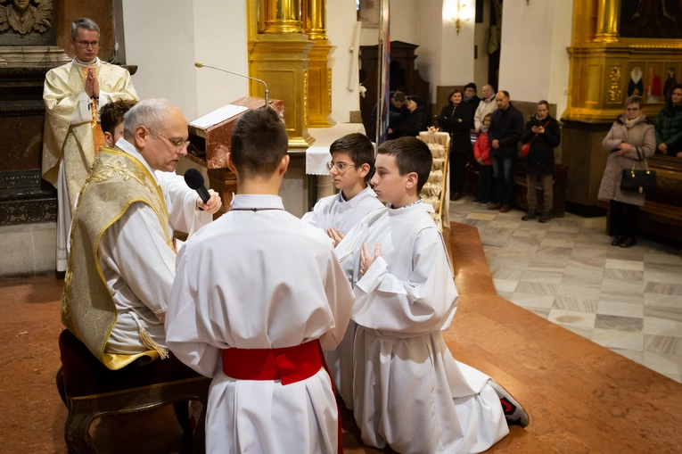 Tarnów. Błogosławieństwo nowych lektorów dekanatu Tarnów-Południe