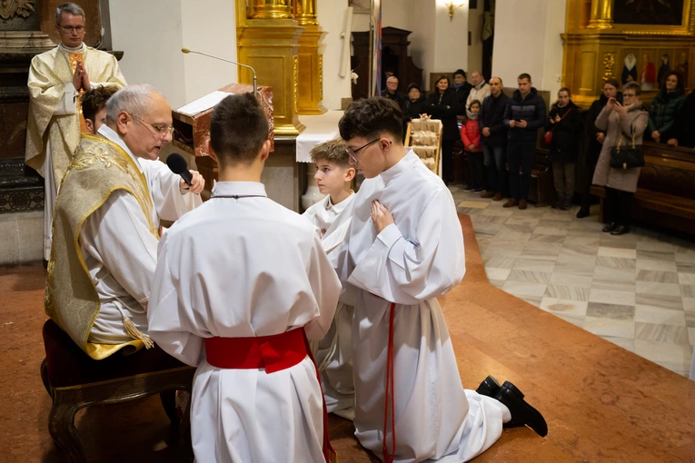 Tarnów. Błogosławieństwo nowych lektorów dekanatu Tarnów-Południe