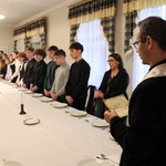 Spotkanie wigilijne młodzieży licealnej na plebanii w Ziębicach