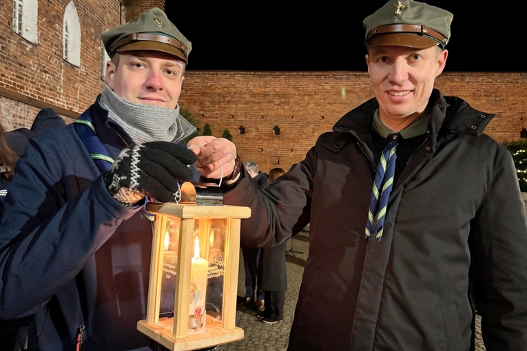 Nieśmy Światło Pokoju