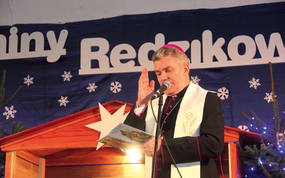 Biskup Zieliński pobłogosławił opłatki wigilijne. 