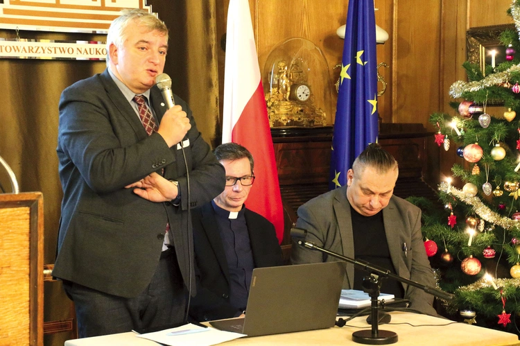 	Jak podkreślano w Towarzystwie Naukowym Płockim, do niewątpliwych osiągnięć na przestrzeni wieków należą: ewangelizacja północnego Mazowsza i ziemi dobrzyńskiej, wznoszone kościoły i klasztory, szkolnictwo i instytucje kościelne, wreszcie zabytki kultury duchowej i materialnej.