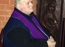 	Ludzie, którzy mieli styczność z „Orzechem”, mogą dzielić się pamiątkową dokumentacją za pośrednictwem maila: stowarzyszenie@wawrzyny.wroc.pl.