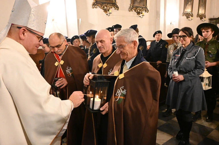 Przekazanie Betlejemskiego Światła Pokoju
