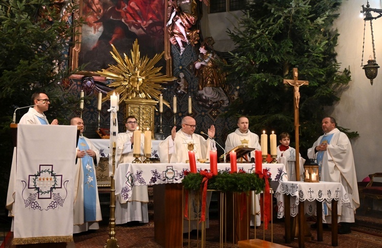 Przekazanie Betlejemskiego Światła Pokoju