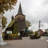 Szlakiem drewnianych kościołów. Z wizytą u św. Mikołaja w Wilczy