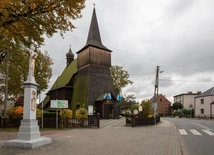 Szlakiem drewnianych kościołów. Z wizytą u św. Mikołaja w Wilczy