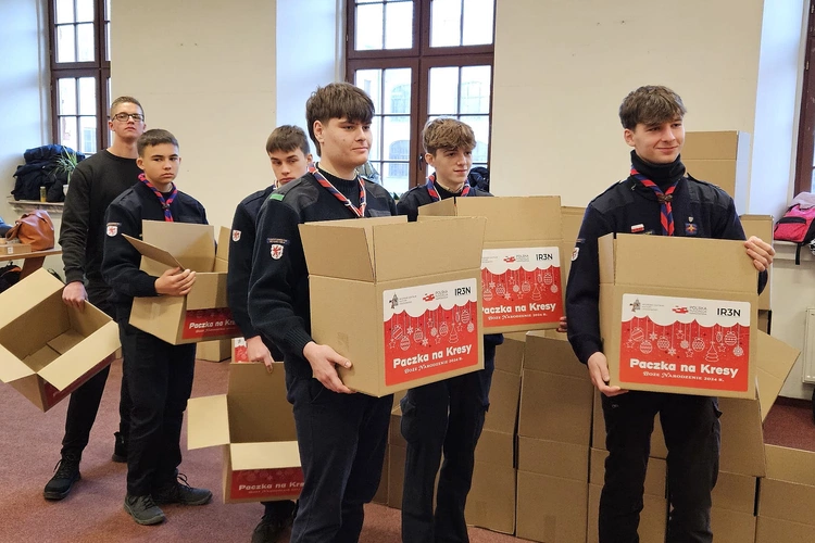 Akcja "Paczka na Kresy"
